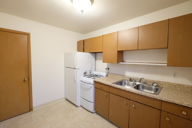 Photo - Rose Place Estates