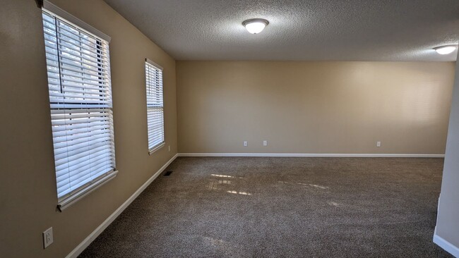 Photo - SPACIOUS TWO STORY 3 BED/2.5 BATH WITH FENCED BACKYARD IN CUL-DE-SAC!