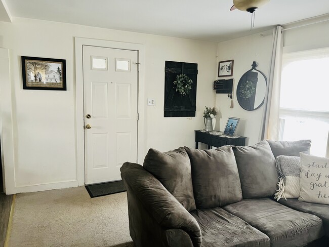 Photo - 33 Putnam St Unidad C