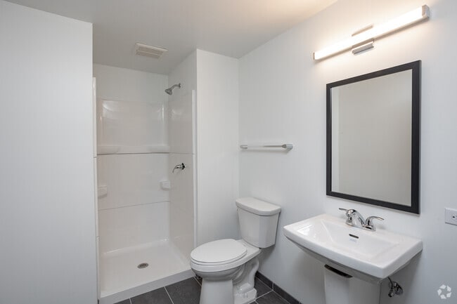 2BR, 2 BA - 826SF - Bathroom - Clyde Street Apartments