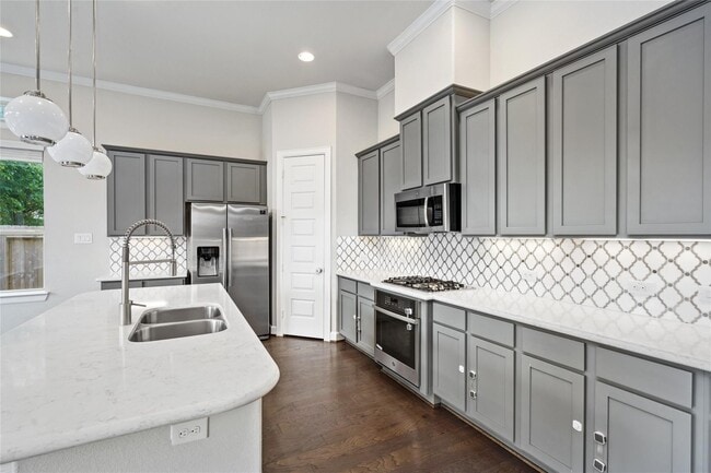 Photo - 927 W Lacey Garden Loop