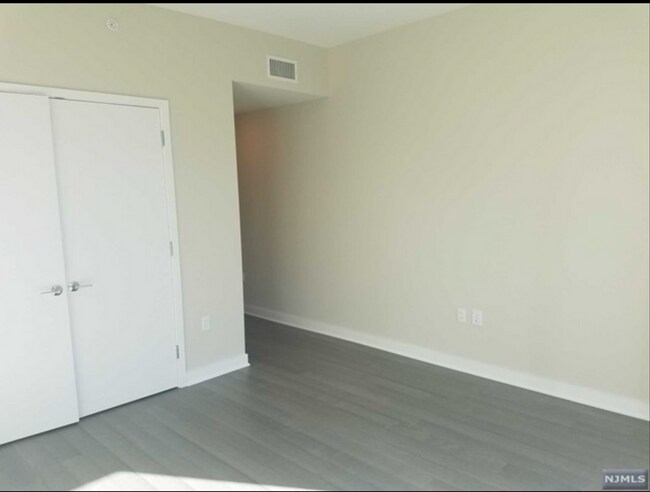 Photo - 1200 Ave at Port Imperial