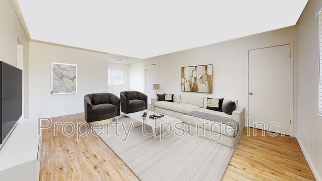 Photo - 1710 Bruce St