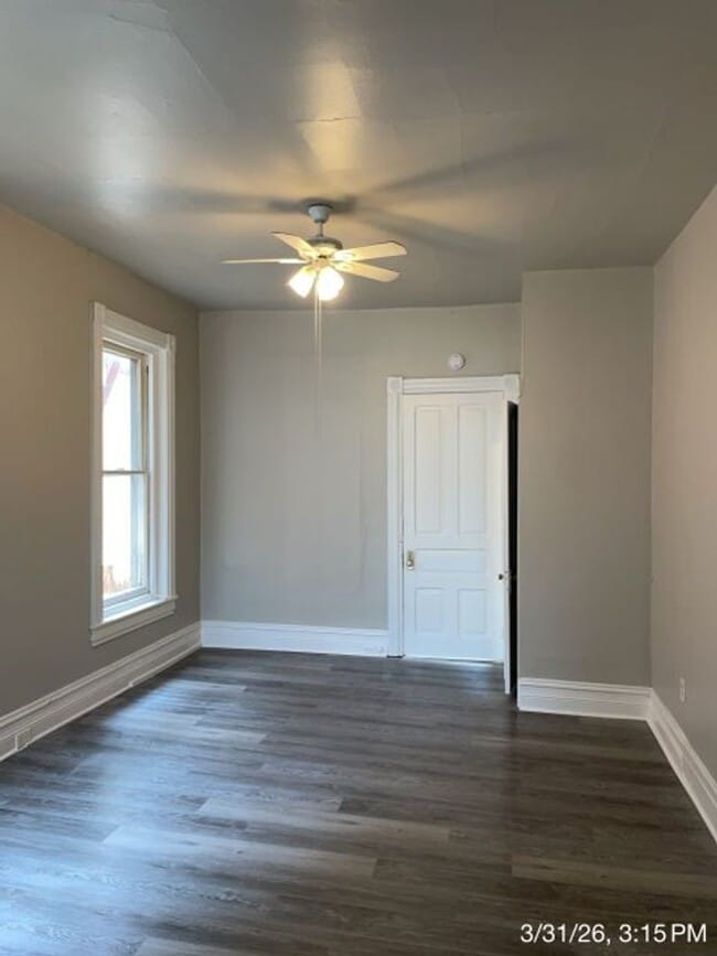 Photo - 1046 Walnut St Unit 1