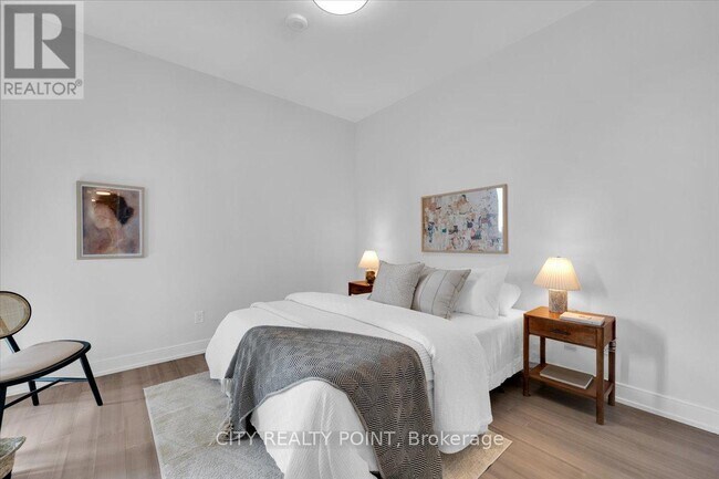 Photo - 664 Spadina Ave. Unit 1003