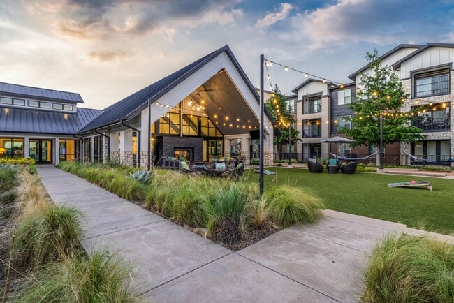 Outdoor Lounge - 3Sixty Flats
