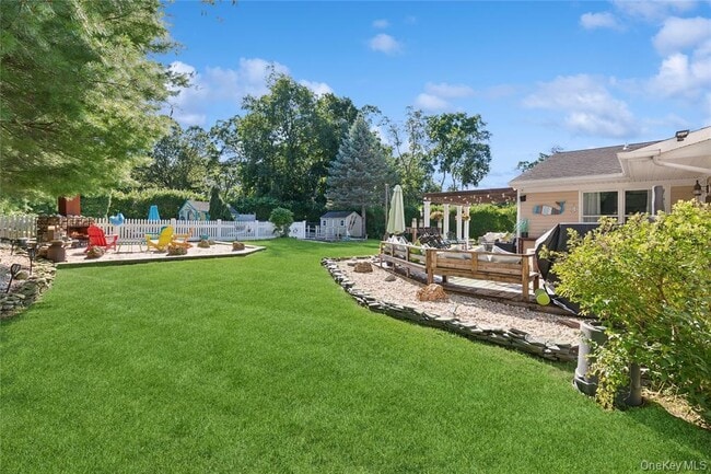 Photo - 123 Broad Ave