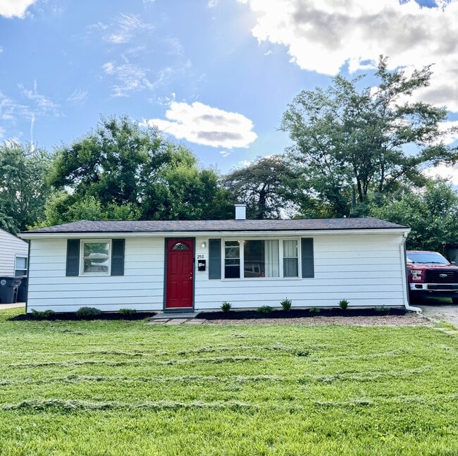 Photo - 2511 S Ruston Ave