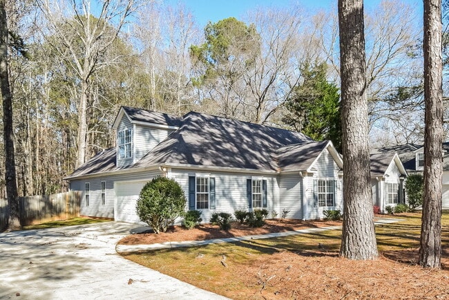 Photo - 10 Elmwood Dr