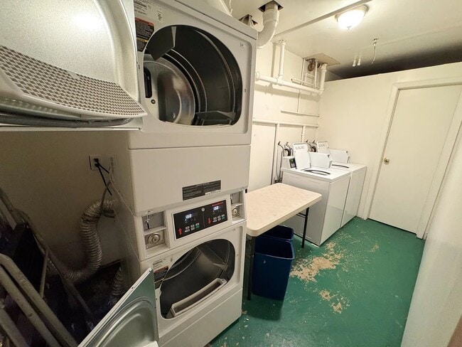 Photo - 2495 Sutter St Unit APT 2