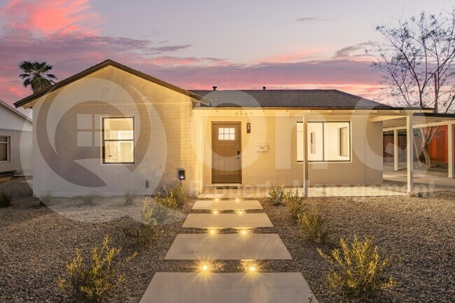 Photo - 9042 N 3rd Ave