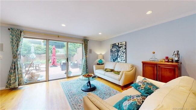 Photo - 130 Forest St Unit 130
