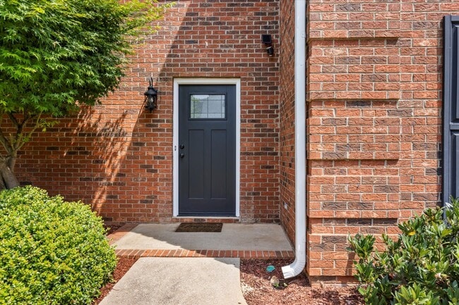 Photo - 103 Valley Glen Ct