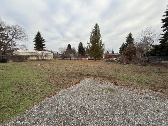 Photo - 11910 E 10th Ave