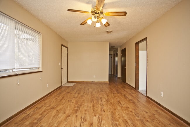 Photo - ***311 Willow Avenue***