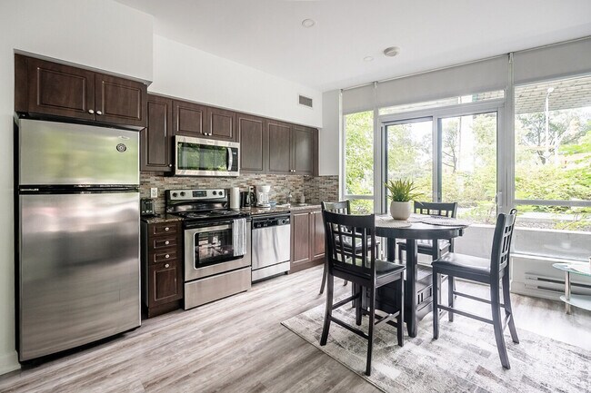 Photo - 215 Fort York Blvd Unit SI ID1384978P