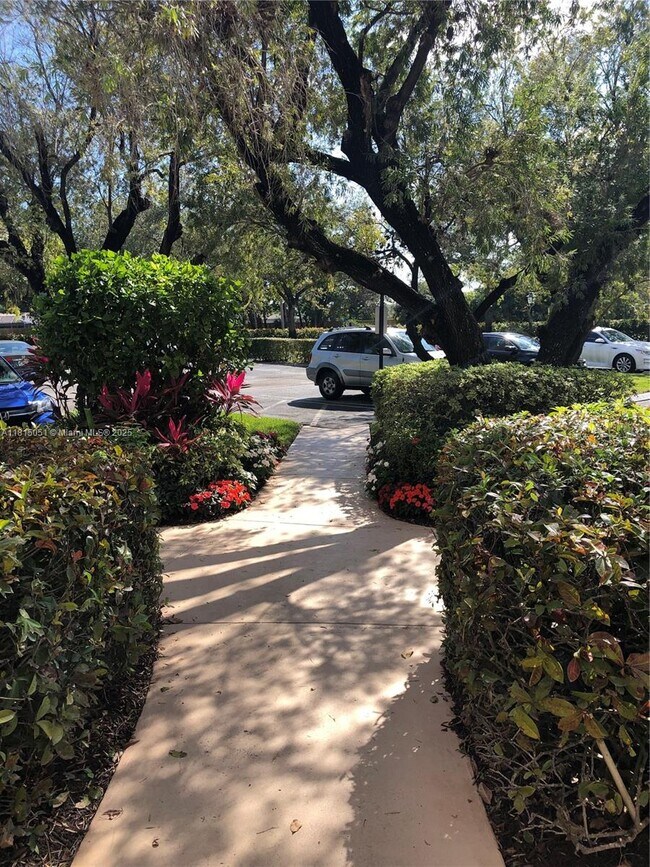 Photo - 10001 W Atlantic Blvd Condo Unit 327