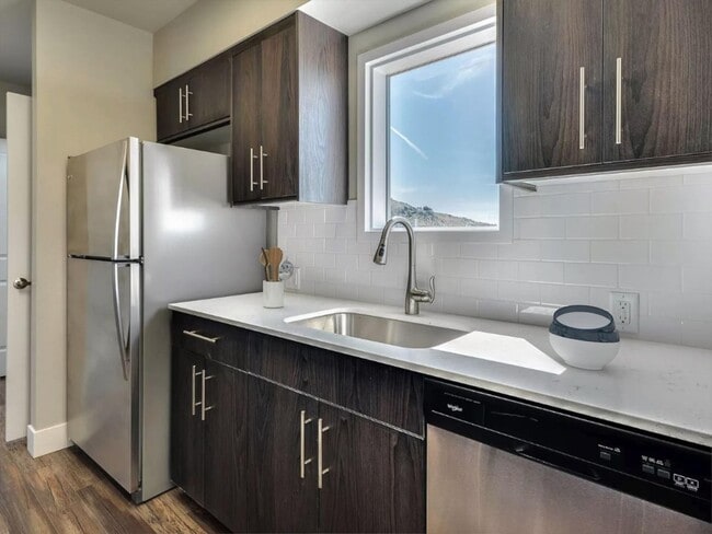 Photo - Warm Springs Gardens