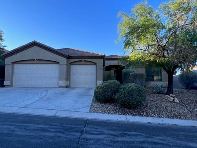 Photo - 3 Bed 2 Bath Golf Gated Community Pet Friendly,Boat Garage. Bullhead Parkway