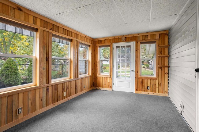 Photo - 1303 Haen Dr