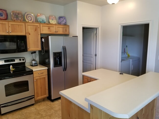 Photo - Fully Furnished!! Snowbird and builder Special! Flexible lease options available.