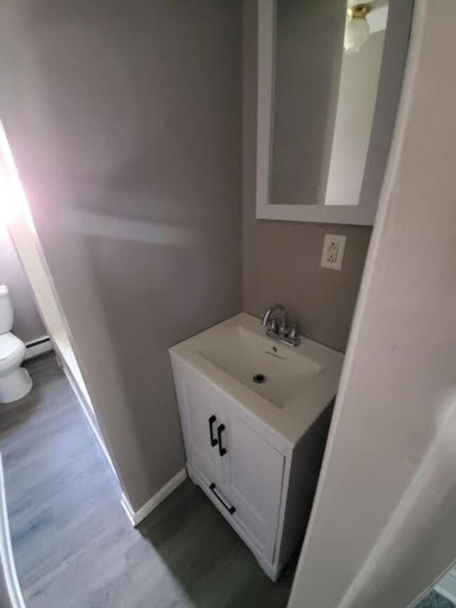 Photo - 419 E Elm St