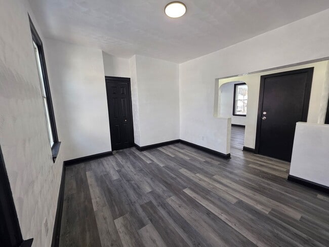 Photo - Fully updated 24 bedroom 1 bathroom apartment for rent in Crafton!