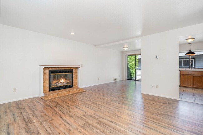 Photo - 8344 27th Ave NW