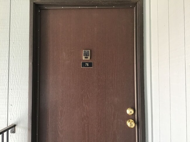 Photo - Apartment in Carson Park Condominium