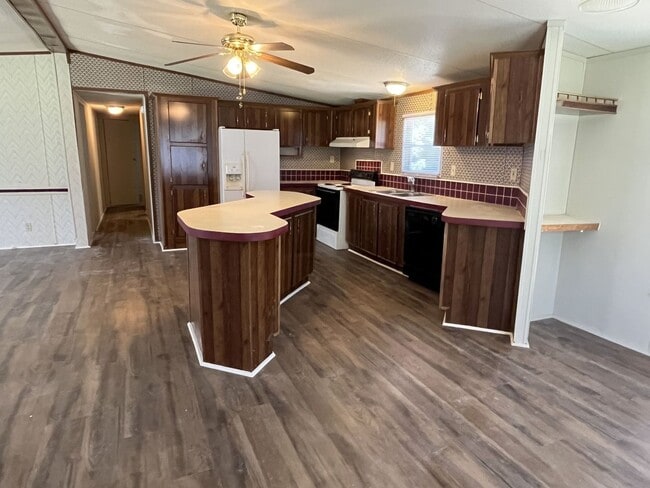 Photo - Quiet living 3 bed, 2 bath Ranch near Mint Hill