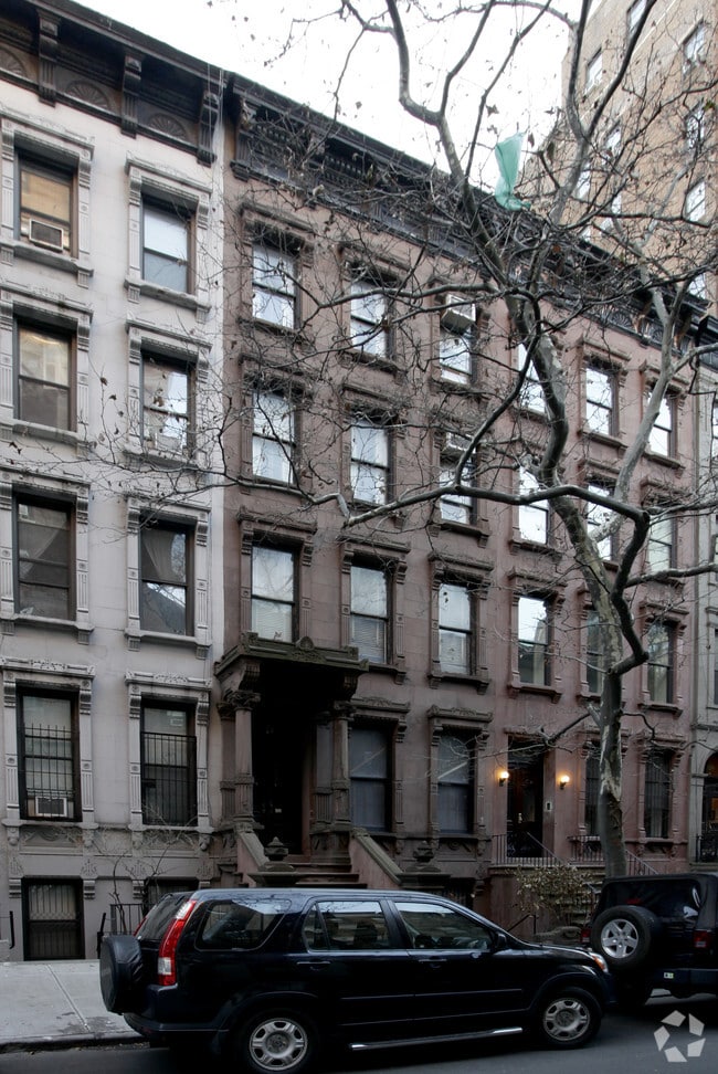 Photo - 152 W 73rd St