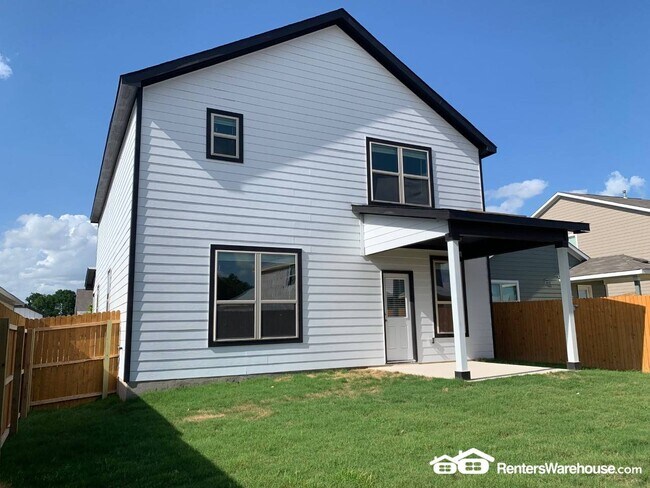 Photo - 252 Kinsley Wy