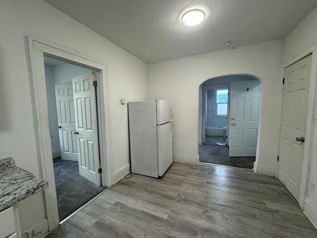 Photo - 7405 Garden St