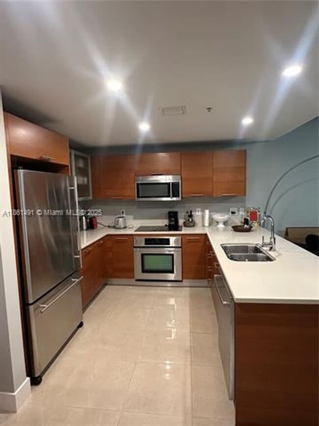 Photo - 3250 NE 1st Ave Unit 3250 NE 1st Ave  818