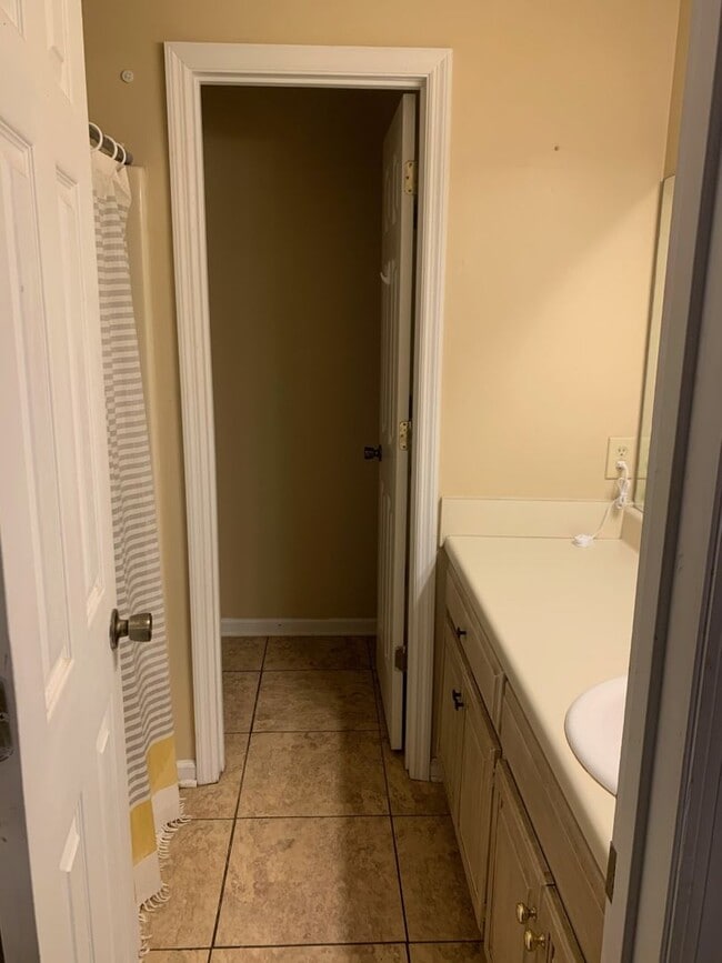 Photo - Gorgeous Duplex Available May 2026!