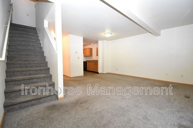 Photo - 2451 Wheeler Dr Unit D