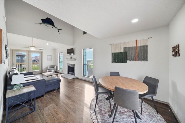 Photo - 4126 San Jacinto Dr