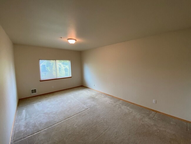 Photo - 1011 Bancroft St Unit 305