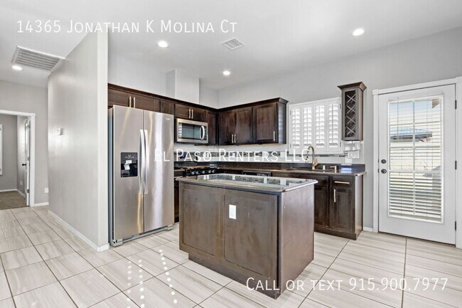 Photo - 14365 Jonathan K. Molina Ct