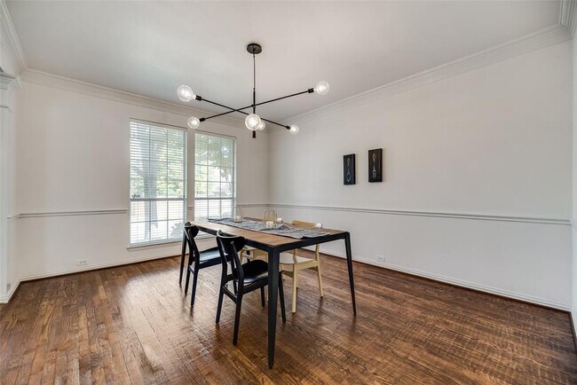 Photo - 8409 Orchard Hill Dr