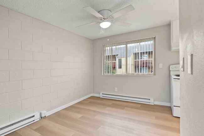 Photo - Cedar Mill Apartments