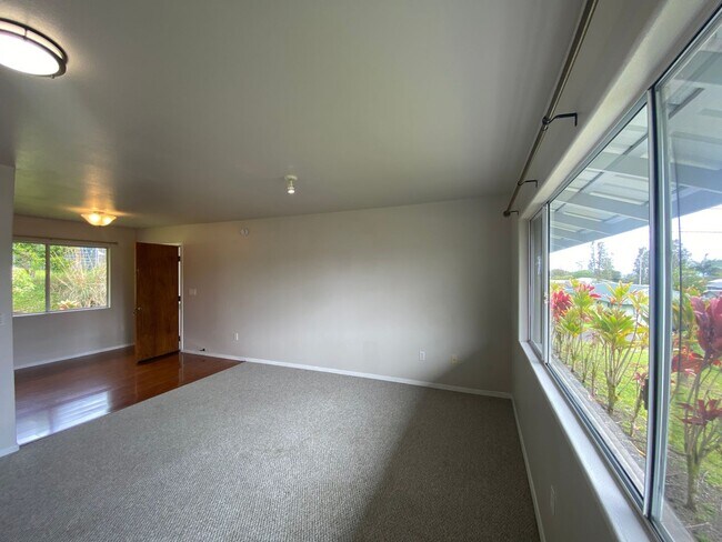Photo - 3BR Home in Pacific Paradise Gardens, Mt. View