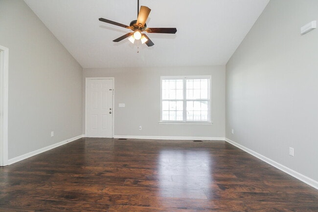 Photo - 2055 Gardendale Dr