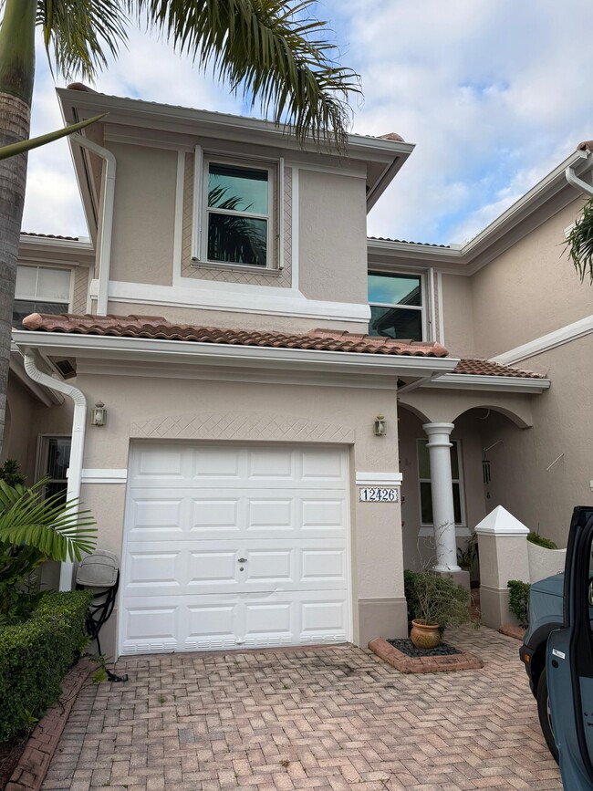 Building Photo - 12426 SW 125th Terrace