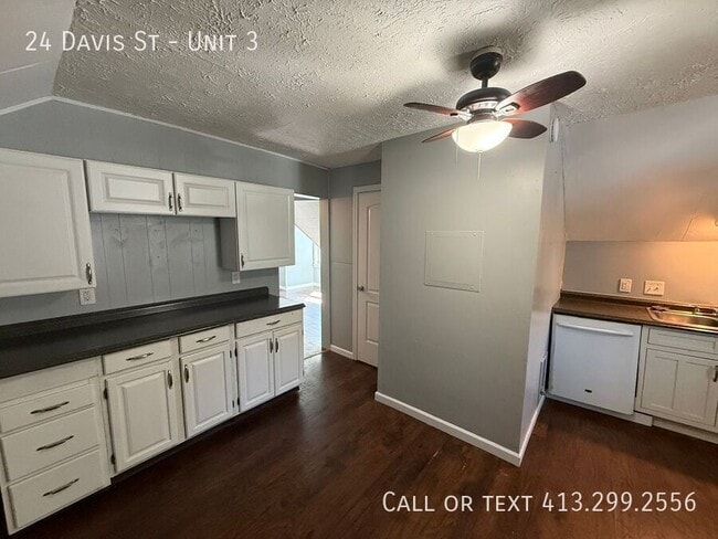 Photo - 24 Davis St Unit 3