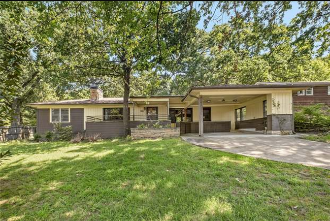 Mid-Century Modern 3-Bedroom, 2-Bathroom H... - Mid-Century Modern 3-Bedroom, 2-Bathroom H... Casa