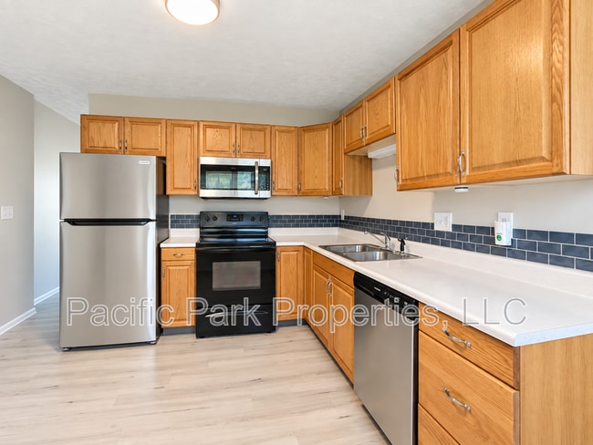 2801 N Routiers Ave