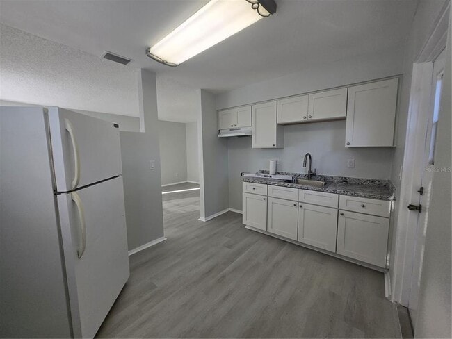 Photo - 3135 Oaklawn Ave