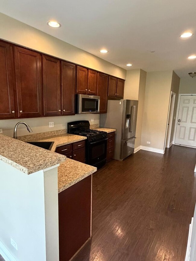 Photo - 9911 Williams Dr