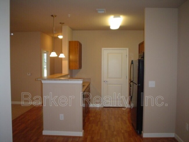 Photo - 3722-306 Burt Drive